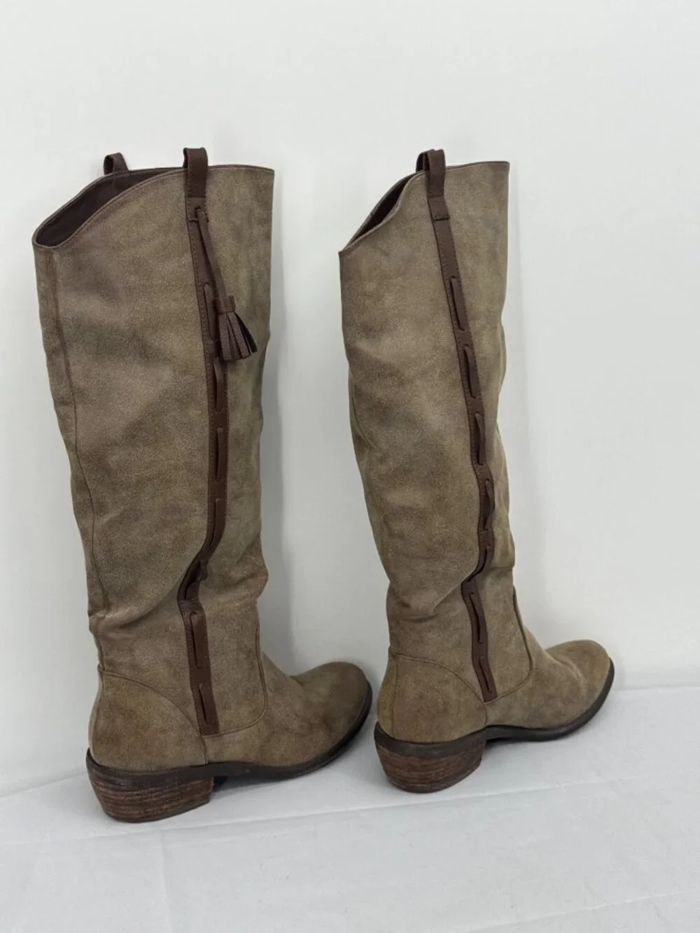 Restricted Taupe Suede Tall Riding Boots Tassel Trim Boho Western Size 7.5